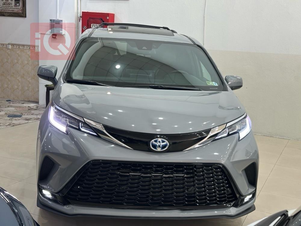 تويوتا سيينا